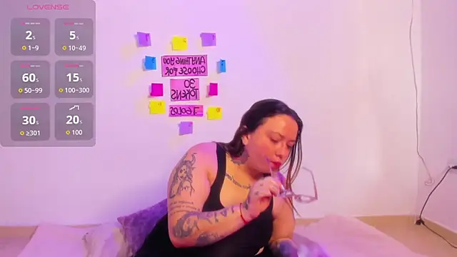 MiaYMolly online show from 19, 3, 2026