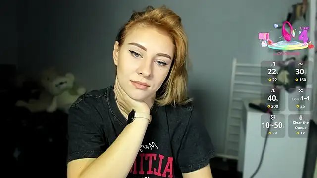 KindKristy online show from 10, 11, 2025