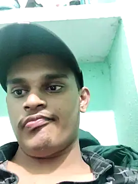 Snapshot of rajaRoyd chatting on 18, 11, 2025 rajaRoyd online show from 18, 11, 2025