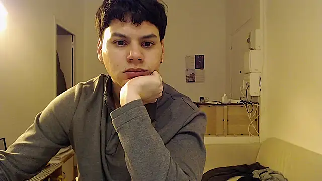 tomas boy20 online show from 2, 2, 2026