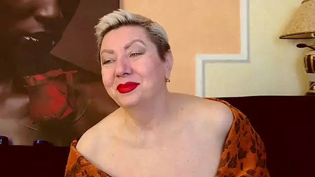 Snapshot of LadyPosh chatting on 27, 11, 2025 LadyPosh online show from 27, 11, 2025