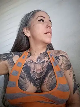 Snapshot of vamporasuccubus19777 chatting on 21, 3, 2025 vamporasuccubus19777 online show from 21, 3, 2025
