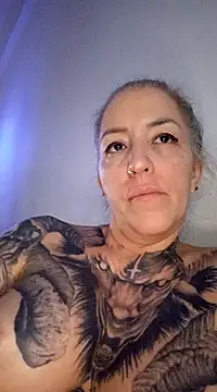 Snapshot of vamporasuccubus19777 chatting on 4, 2, 2025 vamporasuccubus19777 online show from 4, 2, 2025