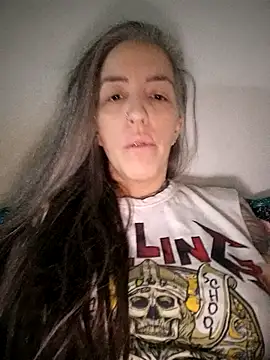 vamporasuccubus19777 online show from 22, 4, 2026