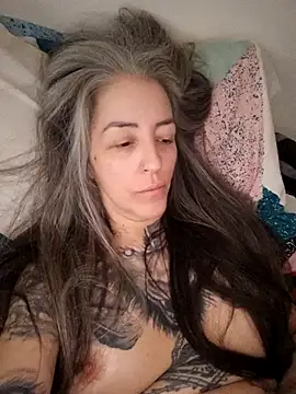 vamporasuccubus19777 online show from 5, 7, 2026