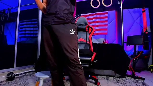 Snapshot of Aydenmiller96 chatting on 7, 10, 2025 Aydenmiller96 online show from 7, 10, 2025