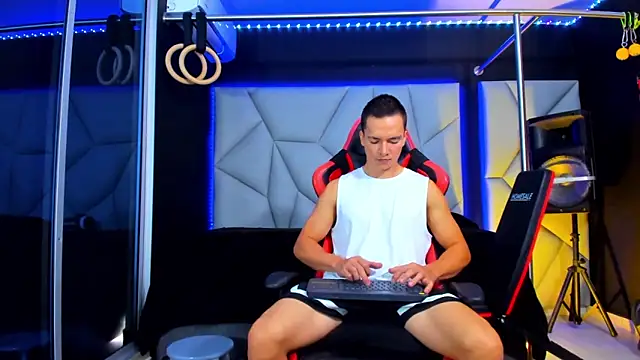 Snapshot of Aydenmiller96 chatting on 30, 5, 2026 Aydenmiller96 online show from 30, 5, 2026