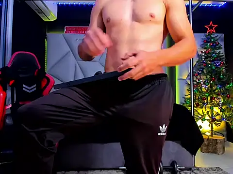 Aydenmiller96 online show from 19, 12, 2025