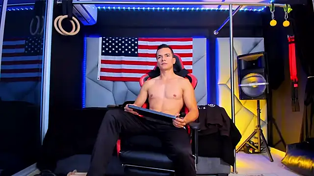 Aydenmiller96 online show from 25, 3, 2026