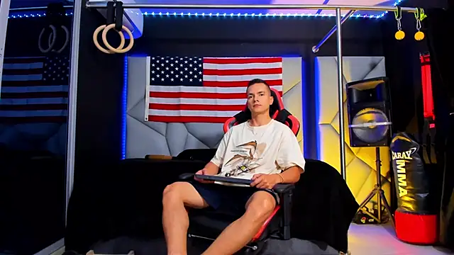 Aydenmiller96 online show from 4, 4, 2026