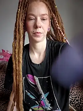 LucidLucy online show from 9, 2, 2026