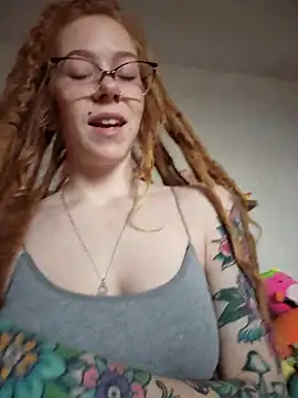 LucidLucy online show from 19, 3, 2025