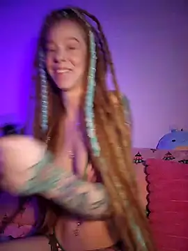 LucidLucy online show from 22, 12, 2025