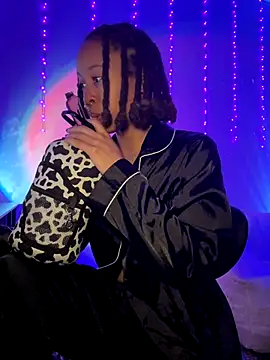 thebrattygoddess online show from 10, 10, 2025