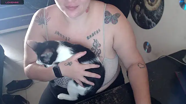 xherry horny online show from 20, 4, 2026