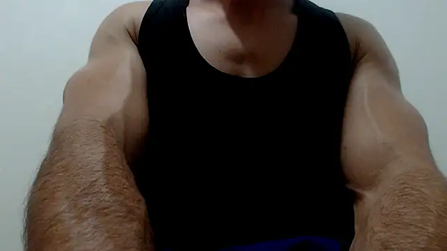 Snapshot of sexy_fit_guy_on_cam chatting on 23, 9, 2025 sexy fit guy on cam online show from 23, 9, 2025