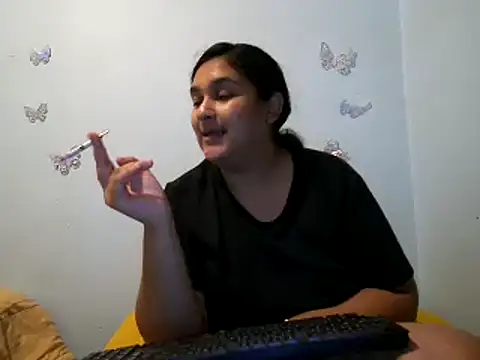 Snapshot of Indianbloom- chatting on 5, 10, 2025 Indianbloom- online show from 5, 10, 2025