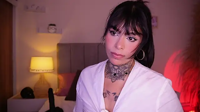 curvyliciousss online show from 17, 2, 2025