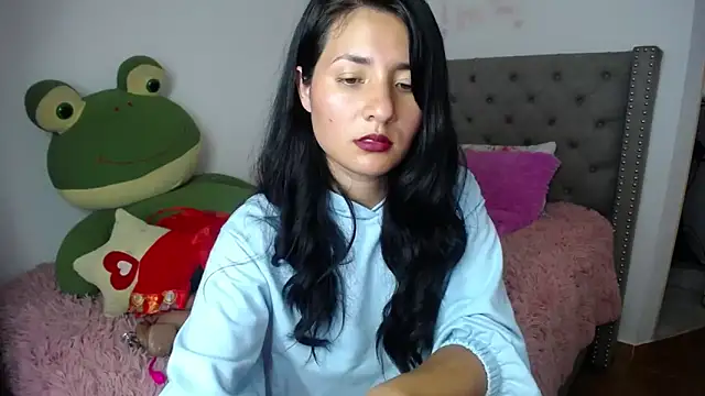 Snapshot of emily_honter chatting on 21, 3, 2025 emily honter online show from 21, 3, 2025