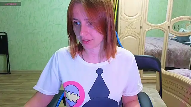 DanaMartina online show from 8, 10, 2025