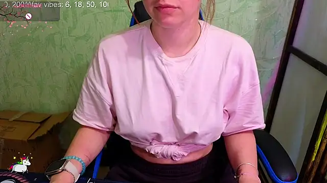 DanaMartina online show from 2, 12, 2025