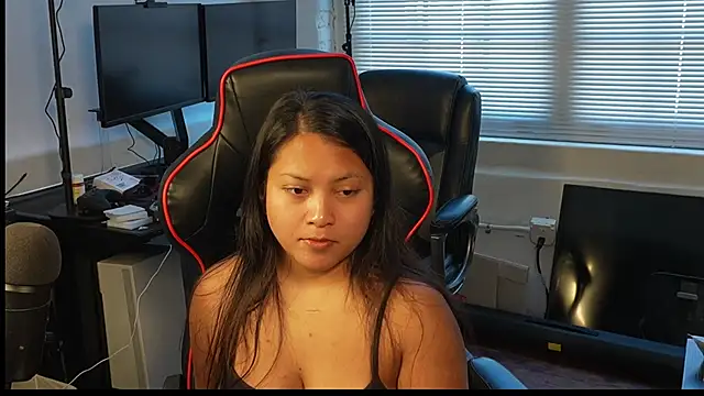 Bubbleliyah online show from 26, 2, 2025