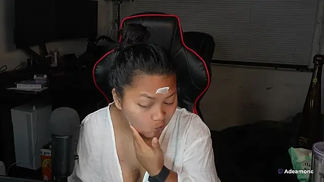 Bubbleliyah online show from 13, 10, 2025