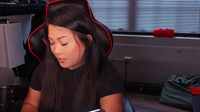 Bubbleliyah online show from 29, 9, 2025