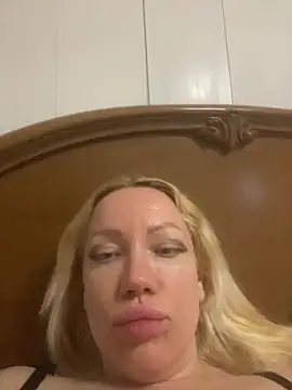 Snapshot of SofiaJoy chatting on 18, 5, 2026 SofiaJoy online show from 18, 5, 2026