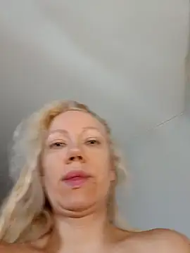 SofiaJoy online show from 15, 7, 2026