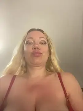 SofiaJoy online show from 11, 6, 2026