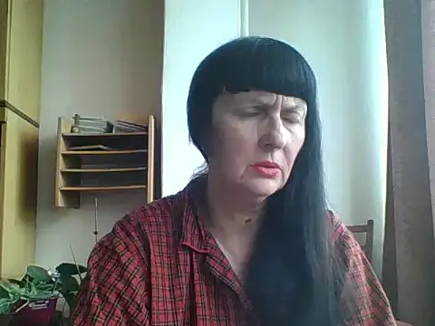 MelanyBanks online show from 18, 10, 2025