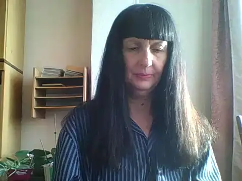 MelanyBanks online show from 30, 10, 2025