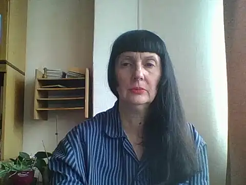 MelanyBanks online show from 7, 10, 2025