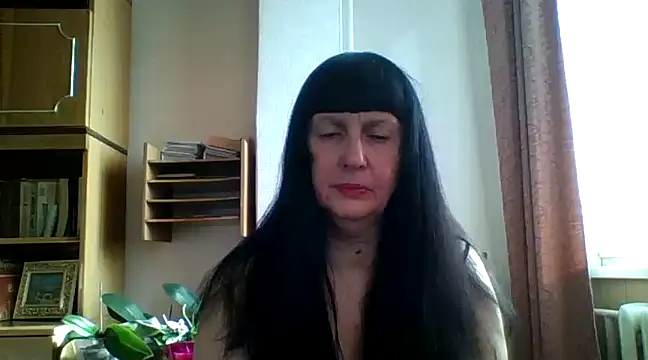 MelanyBanks online show from 6, 3, 2025