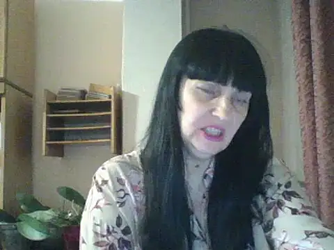 MelanyBanks online show from 2, 3, 2025