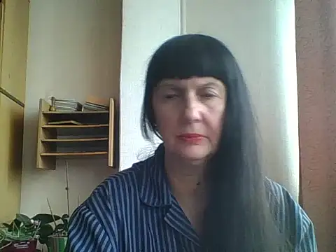 MelanyBanks online show from 3, 10, 2025