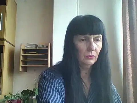 MelanyBanks online show from 17, 11, 2025