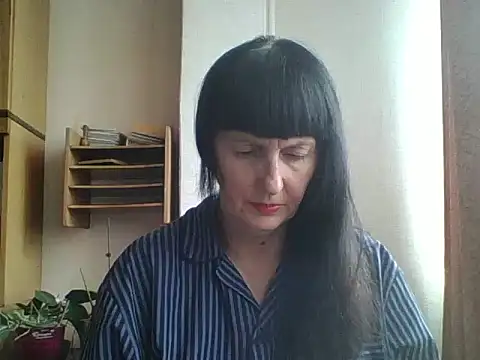 MelanyBanks online show from 6, 10, 2025
