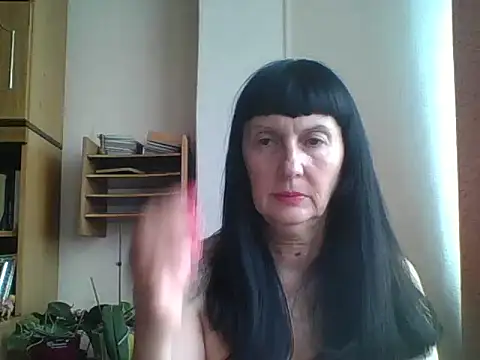 MelanyBanks online show from 13, 9, 2025