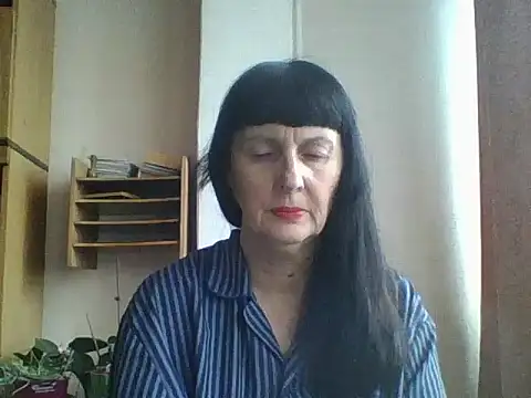 MelanyBanks online show from 8, 10, 2025