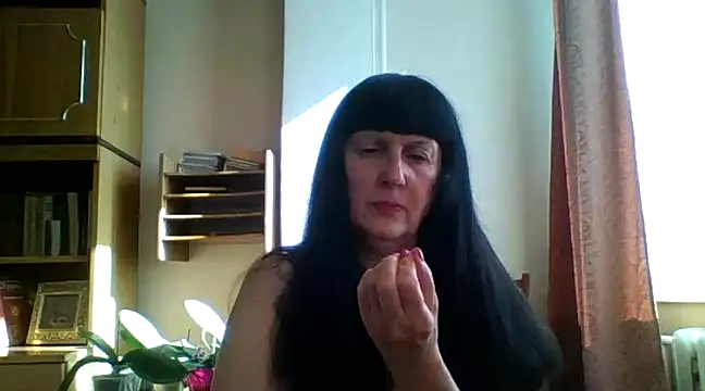 MelanyBanks online show from 18, 3, 2025