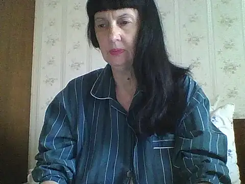 Snapshot of MelanyBanks chatting on 12, 6, 2026 MelanyBanks online show from 12, 6, 2026