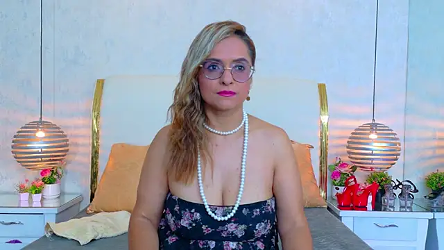 MarilynVega1 online show from 9, 7, 2026