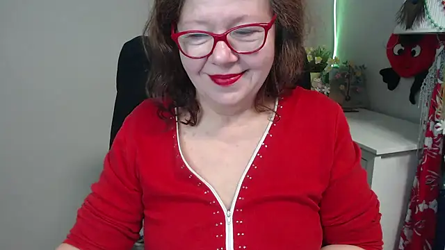 Adelewildx online show from 25, 2, 2025