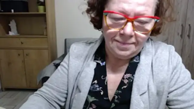 Snapshot of Adelewildx chatting on 8, 5, 2026 Adelewildx online show from 8, 5, 2026