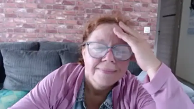 Adelewildx online show from 17, 10, 2025