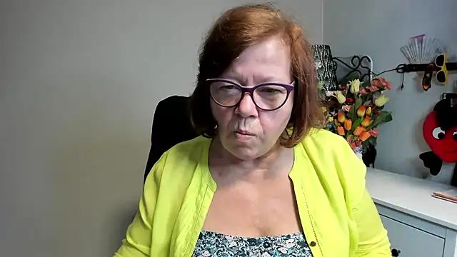 Snapshot of Adelewildx chatting on 2, 6, 2026 Adelewildx online show from 2, 6, 2026