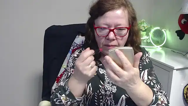 Adelewildx online show from 20, 3, 2025