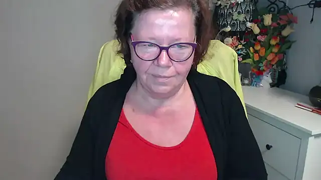 Snapshot of Adelewildx chatting on 11, 5, 2026 Adelewildx online show from 11, 5, 2026